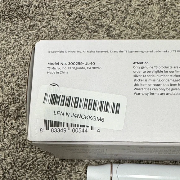 T3 SinglePass Curl X 1" Extra Long Barrel White with Rose Gold Accents - Picture 2 of 9